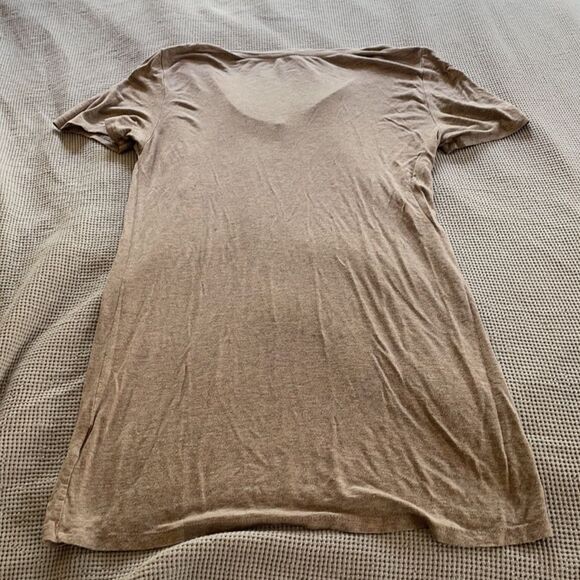 Tan V-neck  - Picture 7 of 10